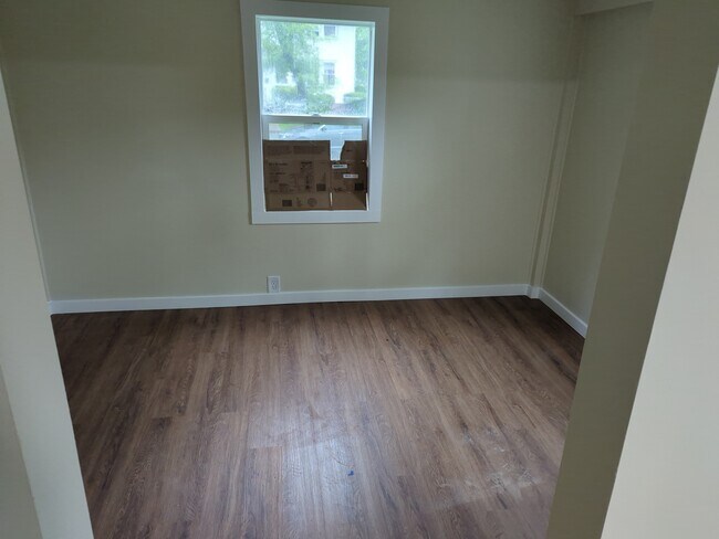 Foto del edificio - 1030 E 6th Ave