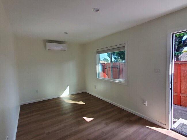 Building Photo - 3025 Belfast Way