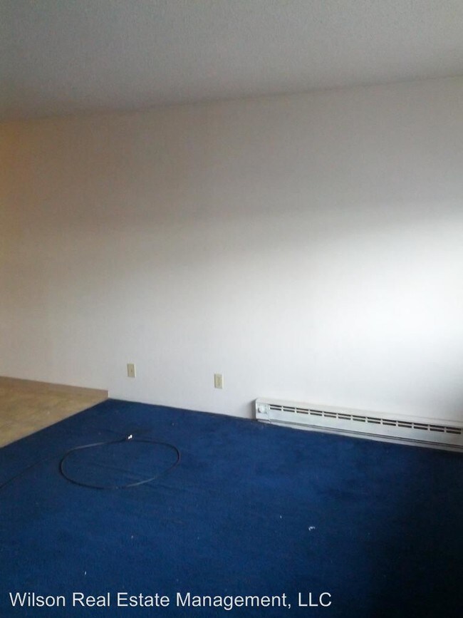 Building Photo - 1211 1/2 N 4th St