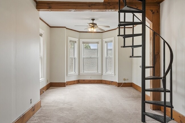 Building Photo - 93 Upham St