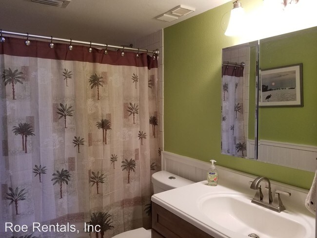 Building Photo - 2 br, 2 bath  - 14900 GULF BLVD UNIT 111