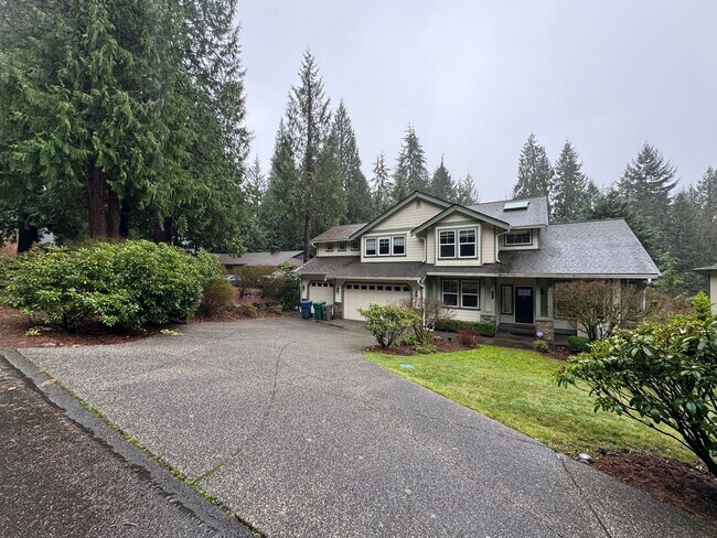 Foto del edificio - Spacious 4-Bedroom Home for Rent in Woodinville