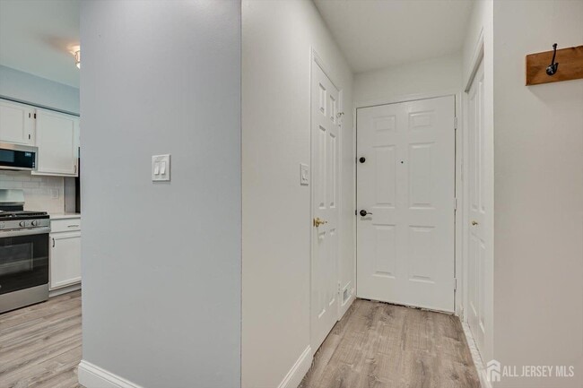 Building Photo - 822 Darlington Dr