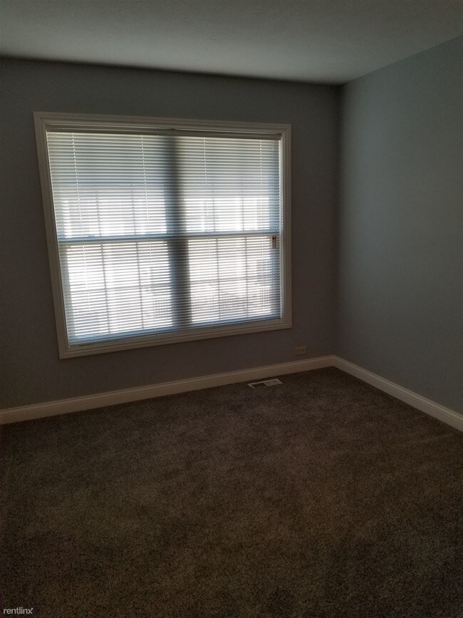 Building Photo - 3466 Rivers Edge Dr