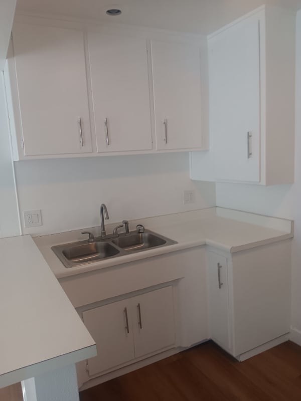 Building Photo - 9371 Cellini Ave