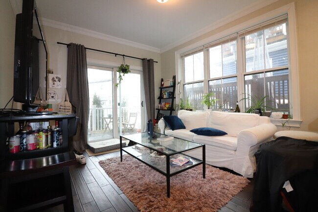 Foto del edificio - 140 Minden St