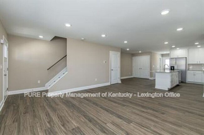 Foto del edificio - 1050 Kentucky Blvd
