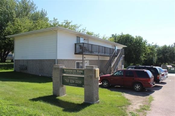 Building Photo - Woodbury Park