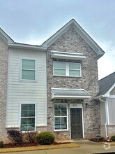 Building Photo - Eagle Ridge Townhome
