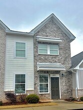 Building Photo - Eagle Ridge Townhome