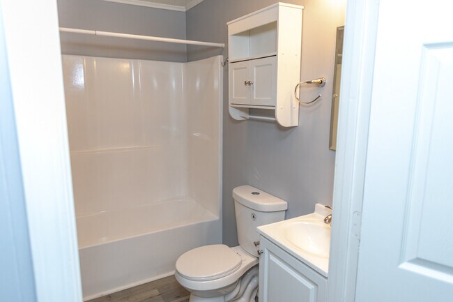 Foto del edificio - 3644 Vernon Cook Rd