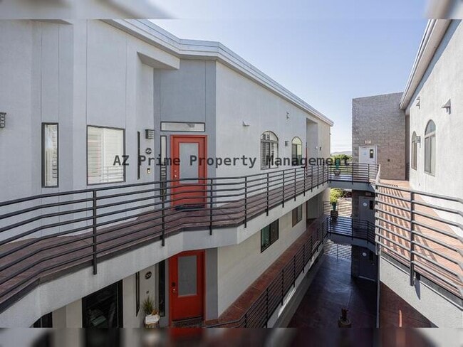 Building Photo - 4525 N 22nd St