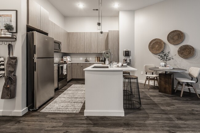 Arsenal 201 Kitchen - Arsenal 201