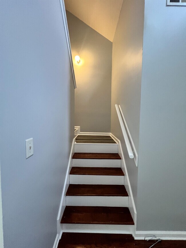 Foto del edificio - 6847 Kerry Valley Ln