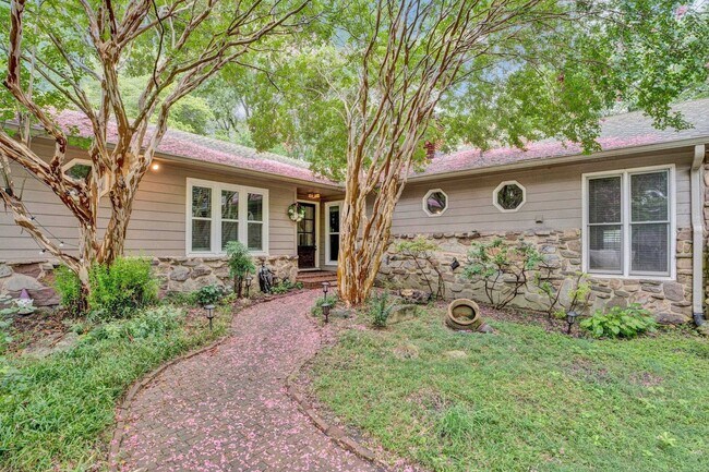 Building Photo - 7537 Nohapa Cove
