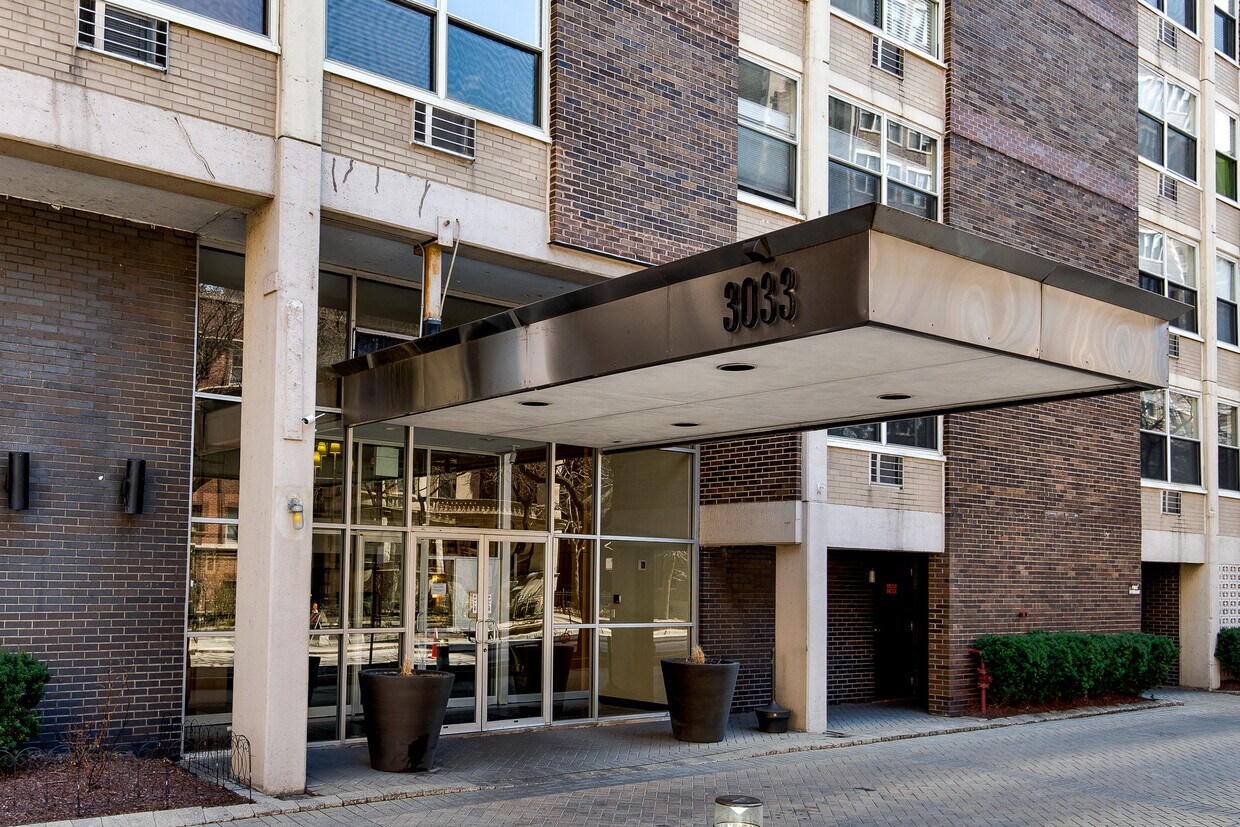 3033 N Sheridan Rd Unit 1001, Chicago, IL 60657 Condo for Rent in