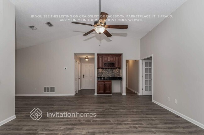 Building Photo - 6151 Jonquil Ct