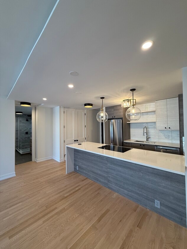 Foto principal - 535 N Michigan Ave