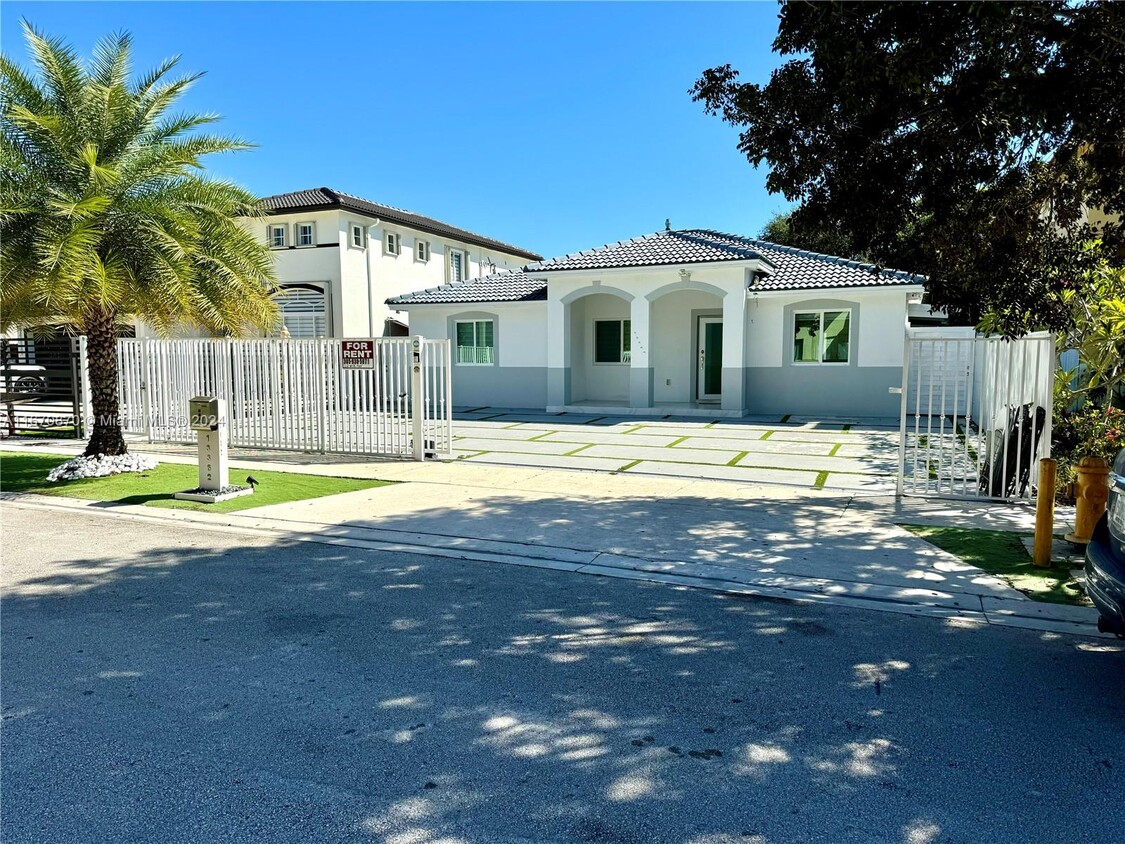 Foto principal - 13362 SW 282nd St