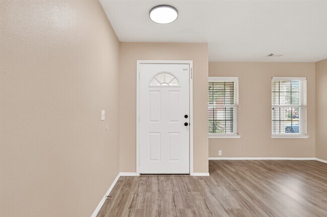 Foto del edificio - 15007 Sugar Sands Dr