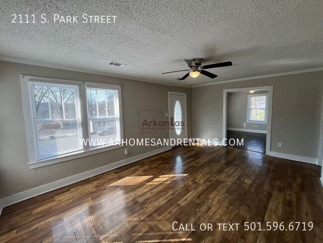 Foto del edificio - 2111 S Park St