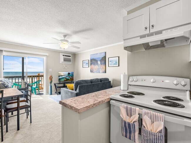 Foto del edificio - Furnished avail @ Topsail Reef Condos - OC...