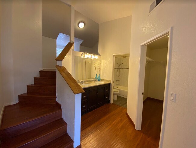 Foto del edificio - 29723 Windsong Ln