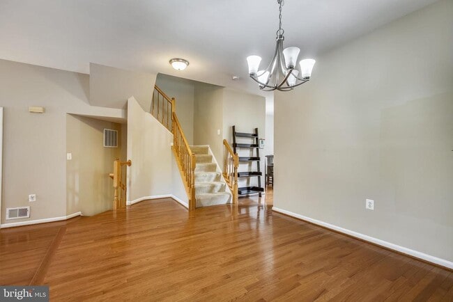 Building Photo - 45832 Edwards Terrace
