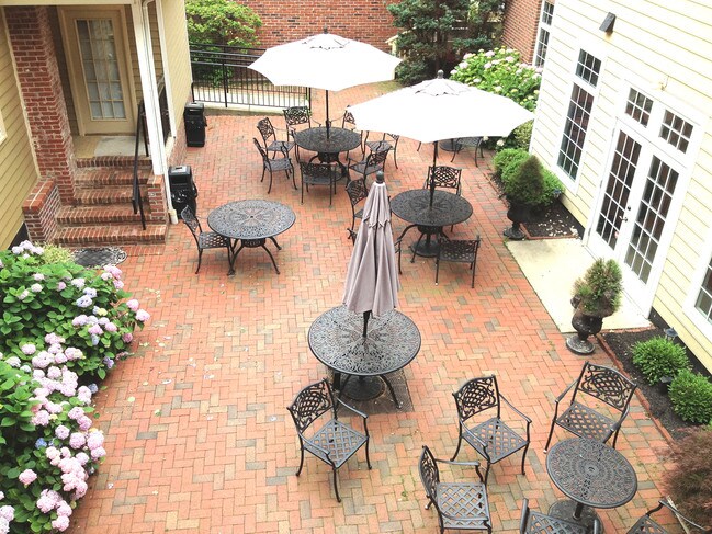 Courtyard - 12 S Main St