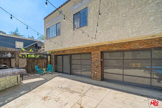 Foto del edificio - 1225 S Longwood Ave