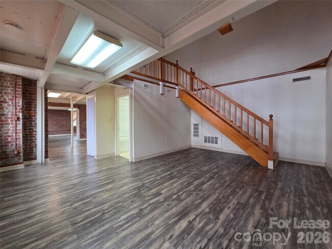 Foto del edificio - 203 W Liberty St