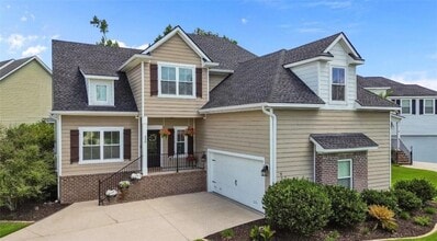 Building Photo - 498 Waverly Ln