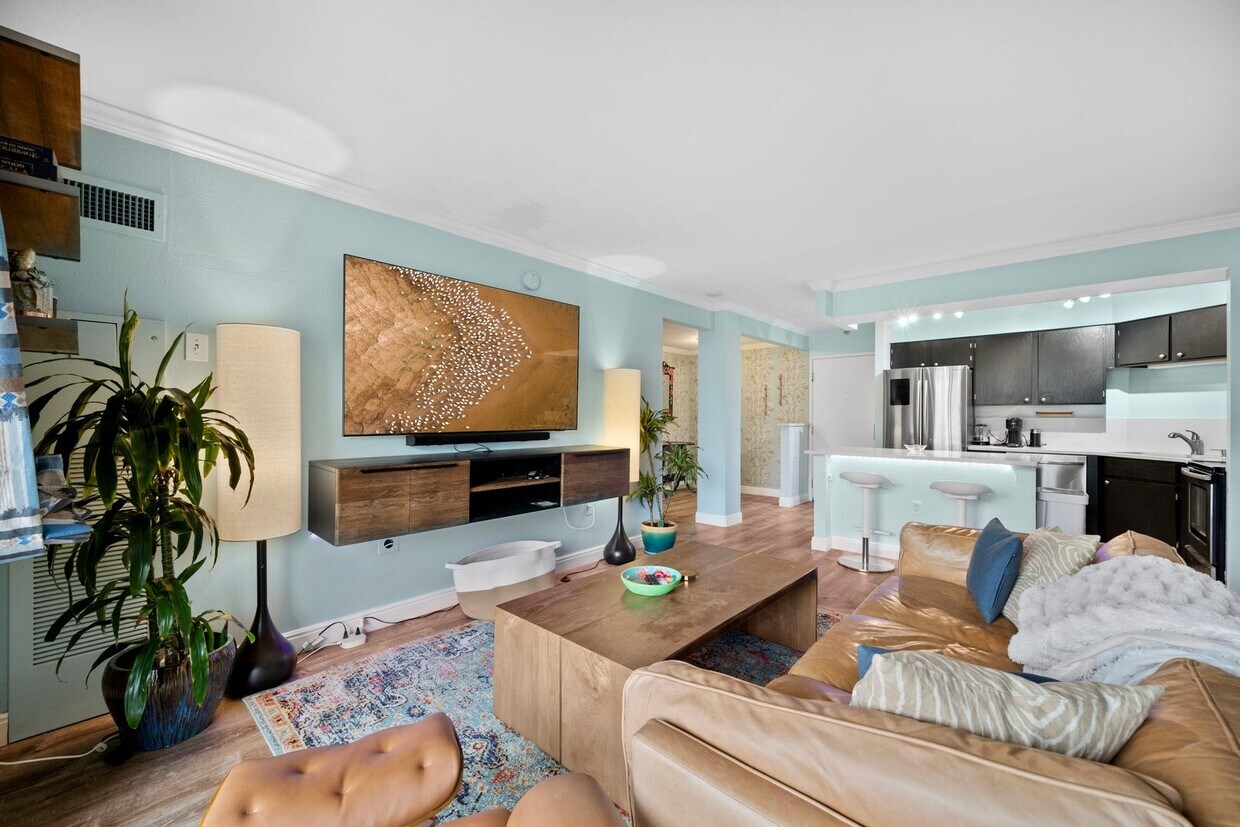 Foto principal - Modern Downtown 2 BDR with Parking