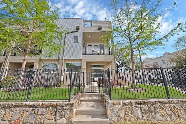 Photo - 4705 Asher Pl Townhome