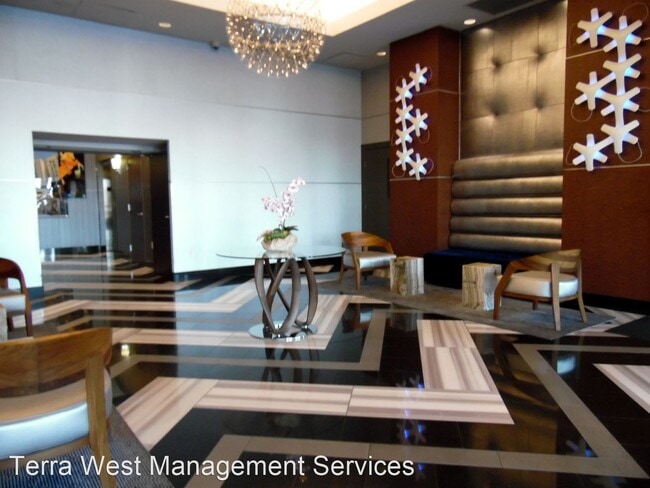 Building Photo - 2 br, 2 bath House - 150 Las Vegas Blvd. N...