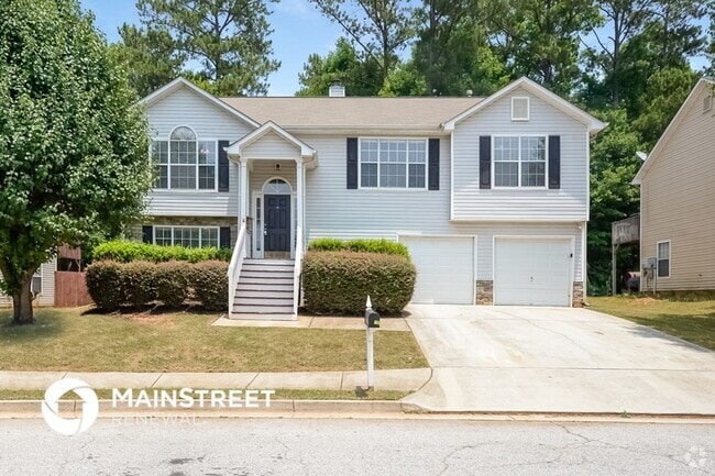 Building Photo - 1488 Buckingham Pl