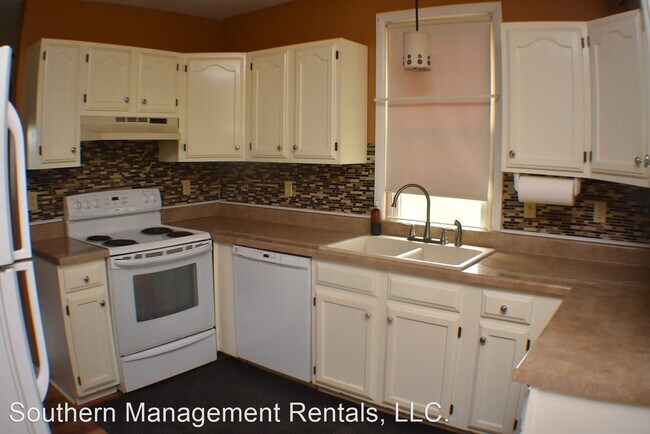Foto del edificio - 3 br, 1 bath House - 2255 Indian Rock Dam Rd