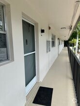 Building Photo - 1560 Colonial Blvd