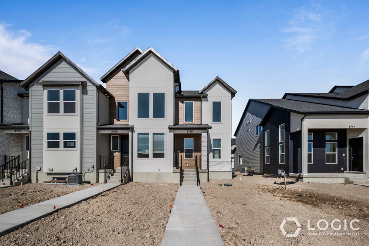 Foto principal - Brand New Townhome in Lehi Utah!