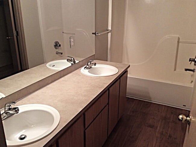 Building Photo - 1413 Raven Rock Trl NW