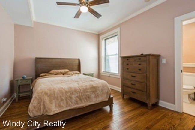 Building Photo - 2 br, 2 bath House - 1324 Central St #1E