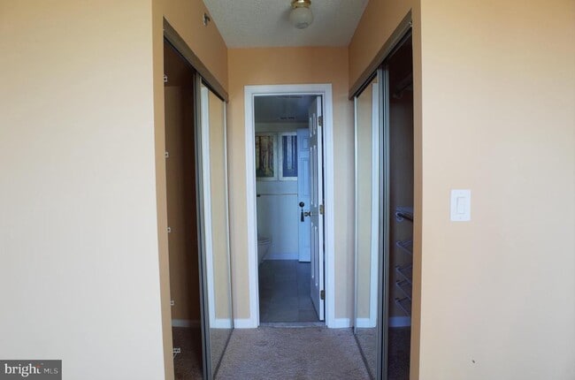 Building Photo - 1200 Braddock Pl