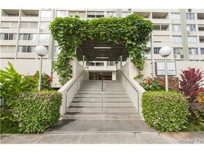 Building Photo - 780 Amana St