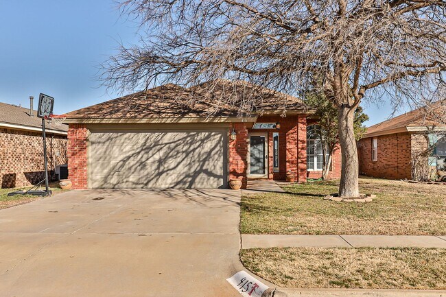 Foto del edificio - Well Maintained and Recently Updated 3/2/2...