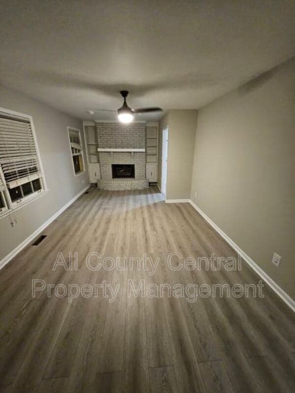 Foto del edificio - 1405 4th Pl NW