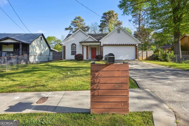 Foto del edificio - 2061 Tiger Flowers Dr NW