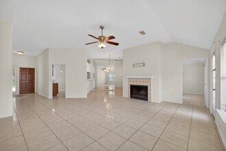 Building Photo - 19635 Vernier Woods Ln