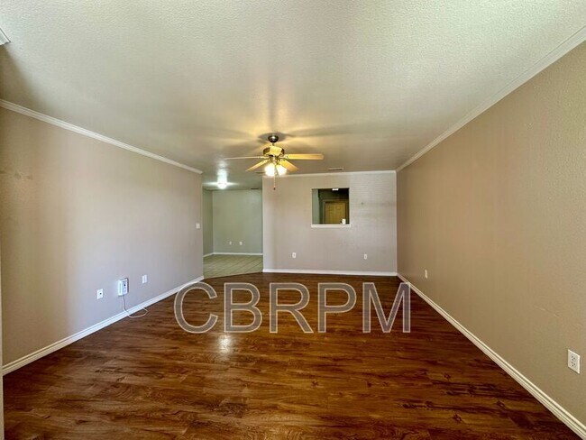 Foto del edificio - 602 N Bangor Ave