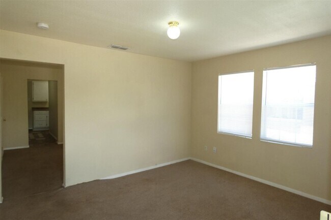 Foto del edificio - Cute duplex