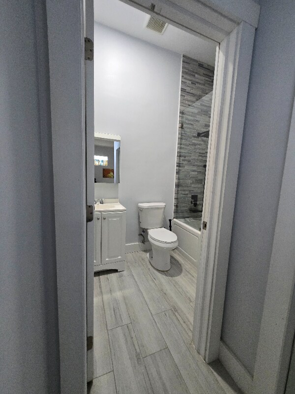 Foto principal - 5433 SW 19th St